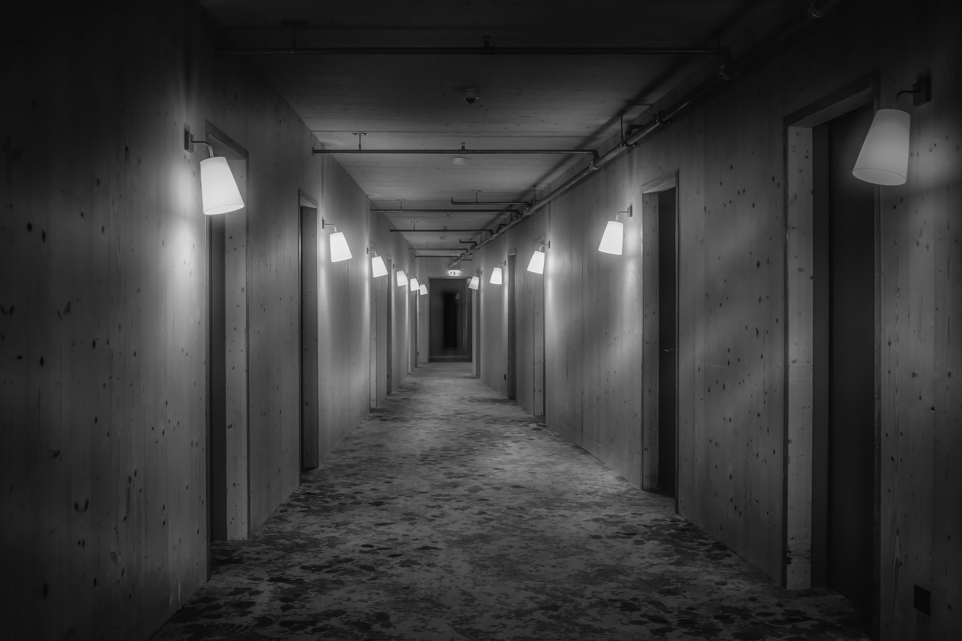 corridor-g5f1abc9d3_1920